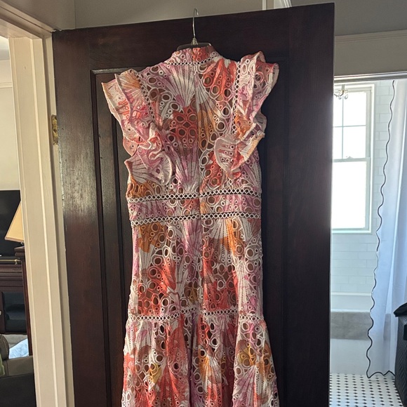 Elegant Lace Midi Dress with Ruffle Details - Picture 9 of 13